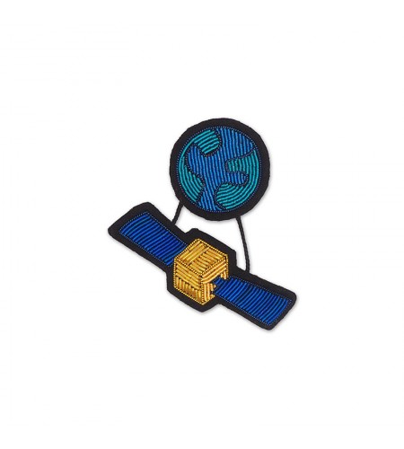 Broche "Satellite autour de la Terre"...